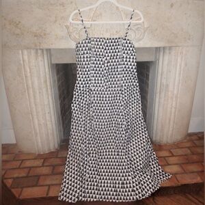 Du Paradis Black and White Geometric Dress